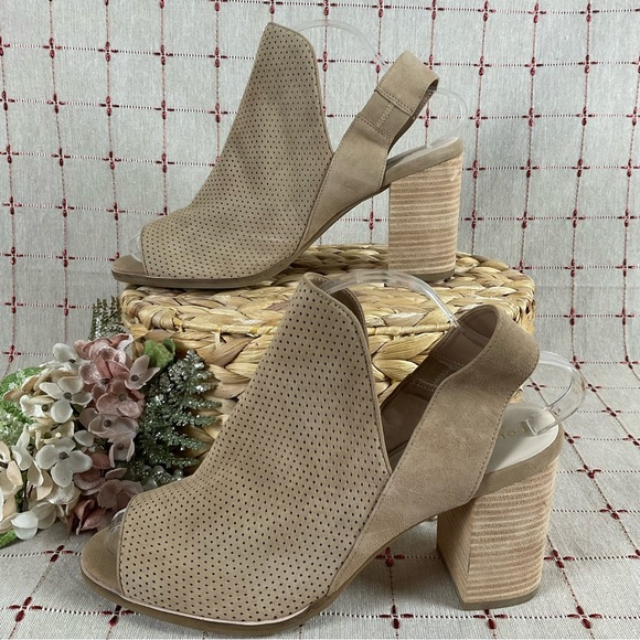 Cole Haan “Callista” Open Toe Sling Suede Bootie Tan Perforated Suede Womens 11 - Picture 7 of 10